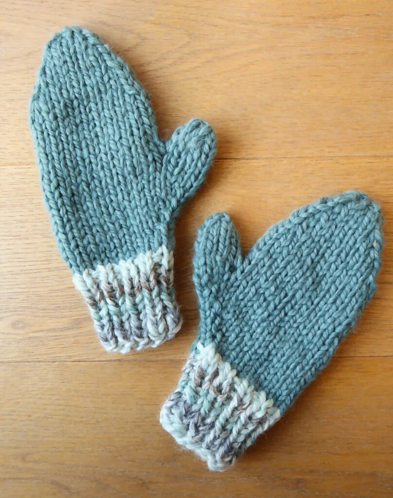 Charlie Mittens (Knit)