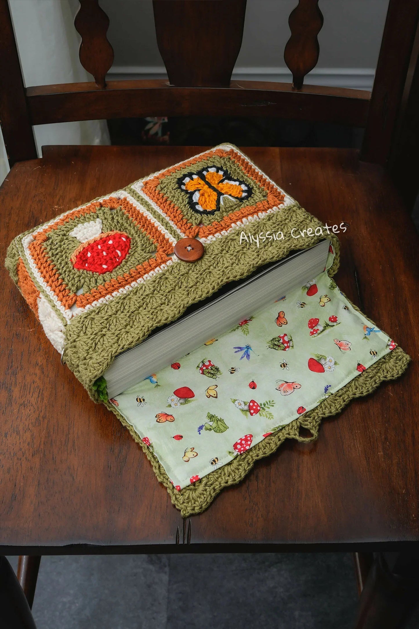 Butterfly and Mushroom Book Sleeve Bag (Crochet)