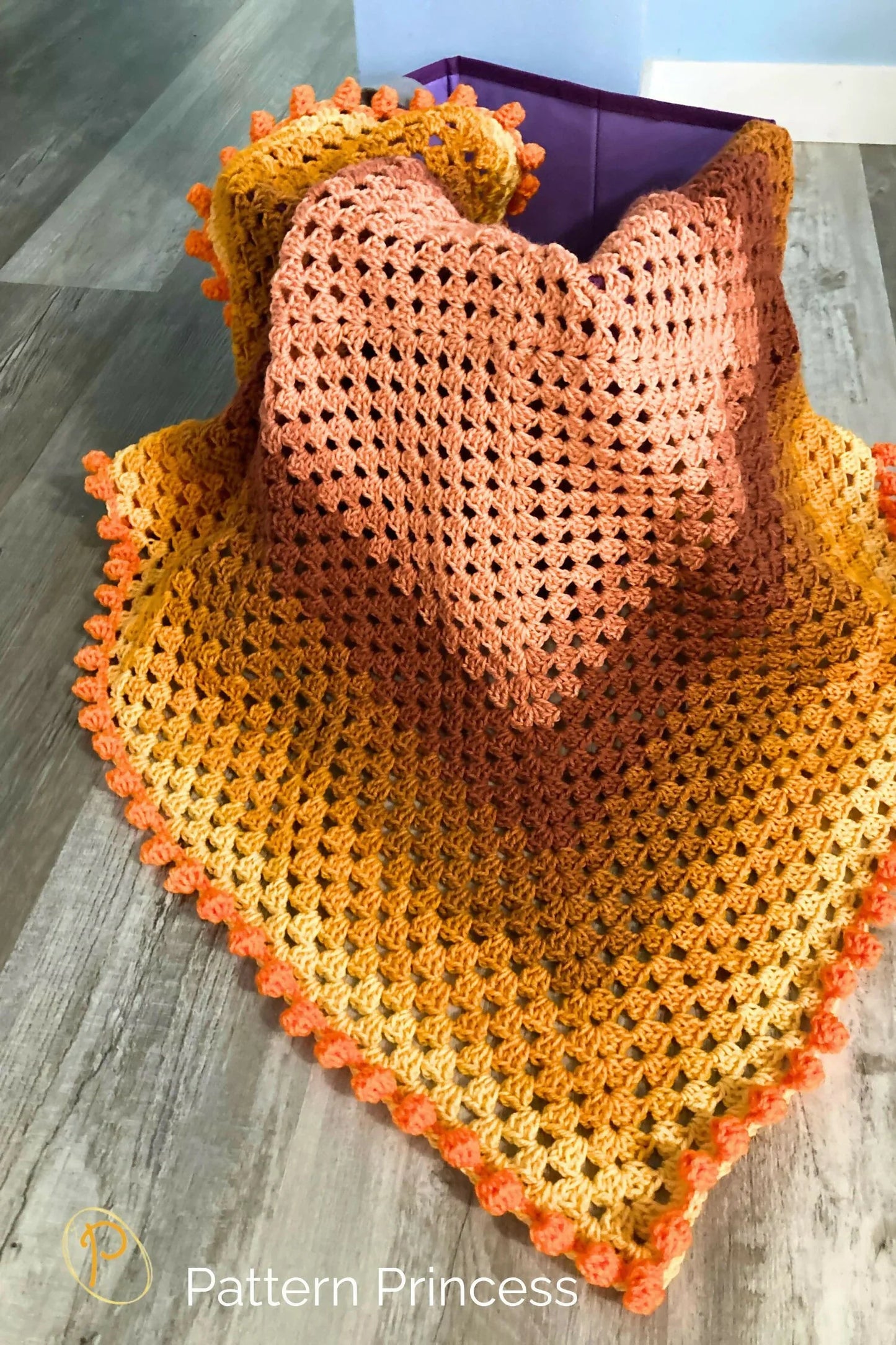 Continuous Granny Square Crochet Blanket with Dot Border (Crochet)