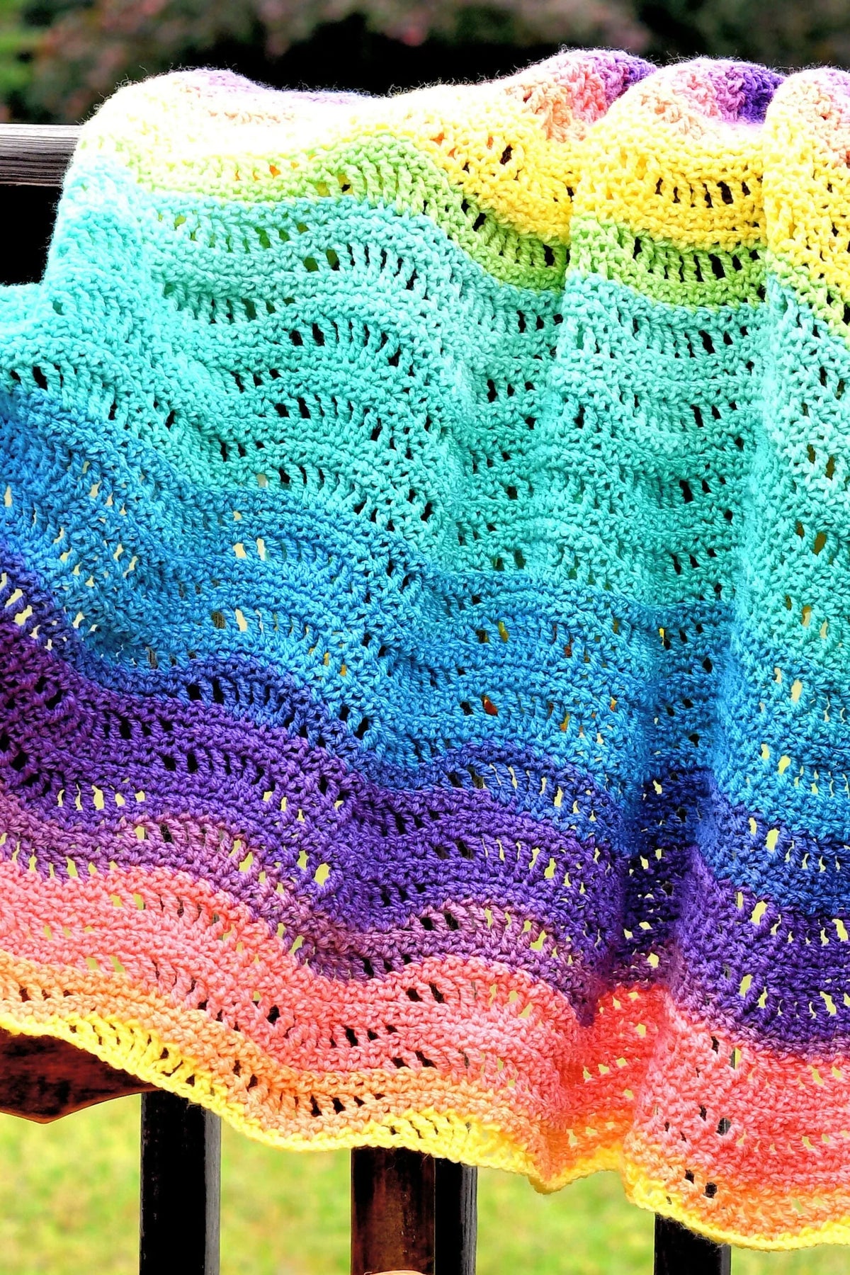 Mandala Waves Baby Blanket (Crochet)