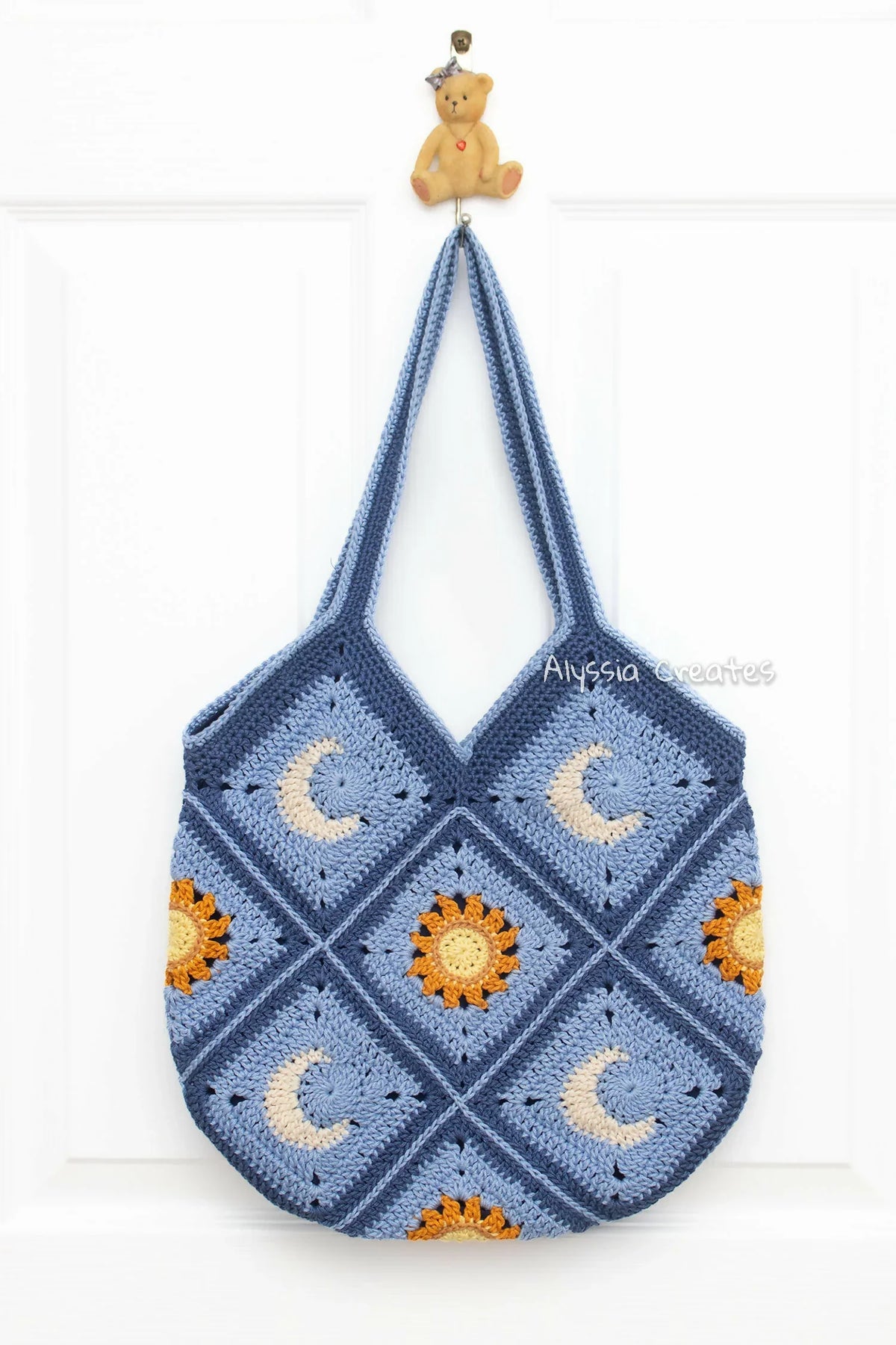 Sun and Moon Tote Bag (Crochet)