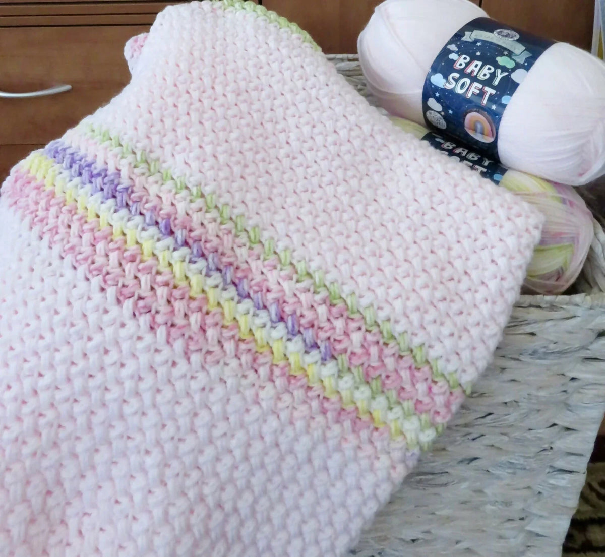 Soft & Cozy Baby Bean Blanket (Crochet)