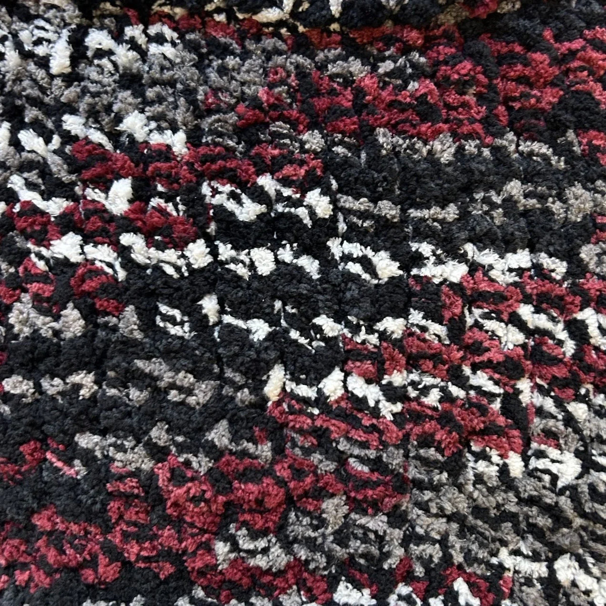 Cover Story™ Dreamland™ Yarn