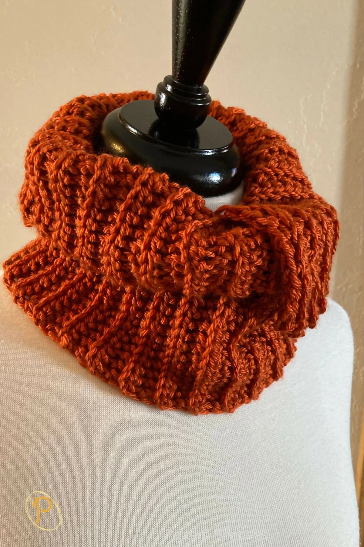 Classic Everyday Buttoned Cowl (Crochet)