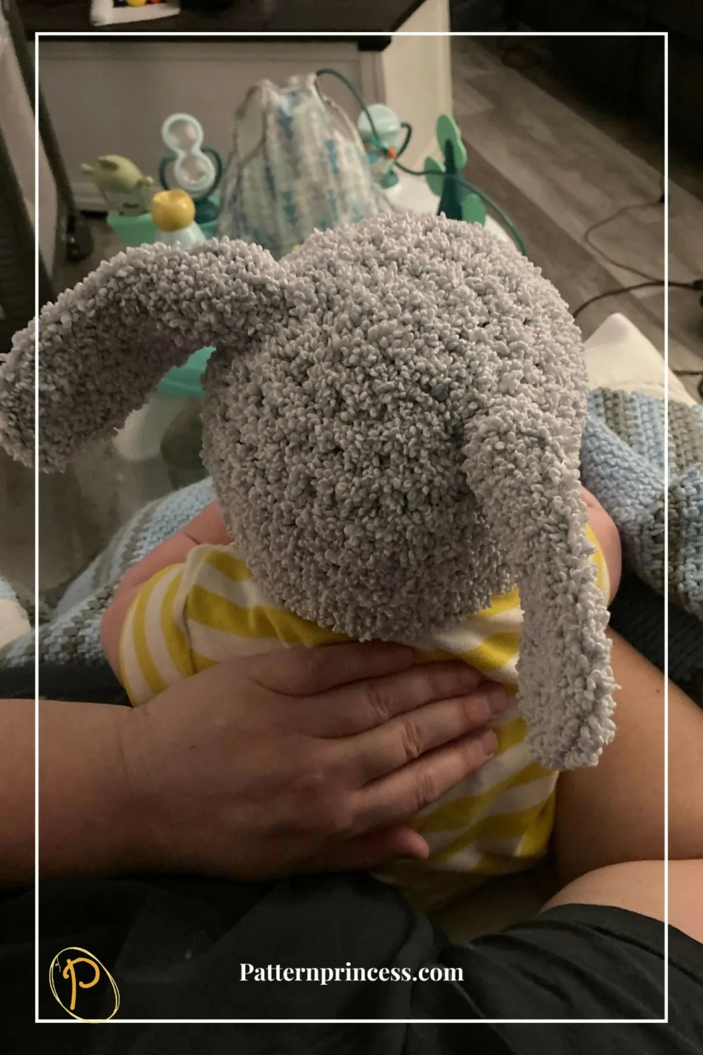 Hat Pattern with Bunny Ears (Crochet)