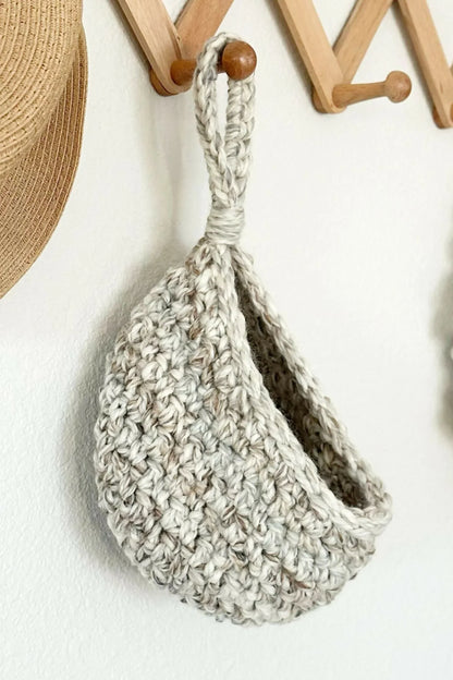 The Doorknob Hanging Basket (Crochet)