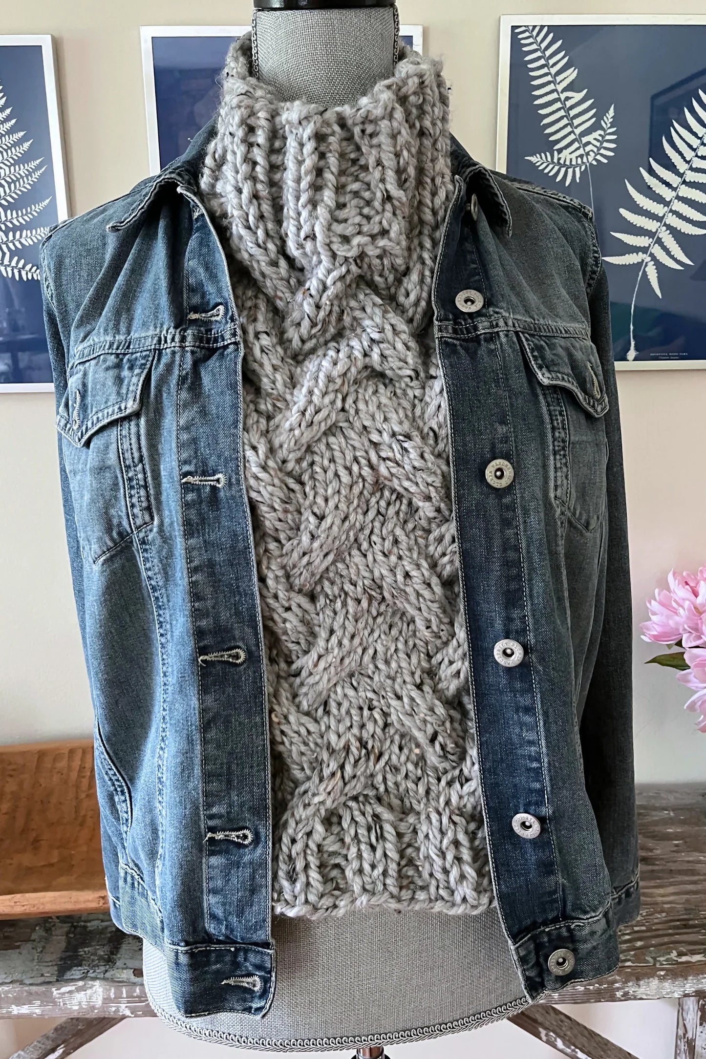 Braided Cable Dickie (Knit)