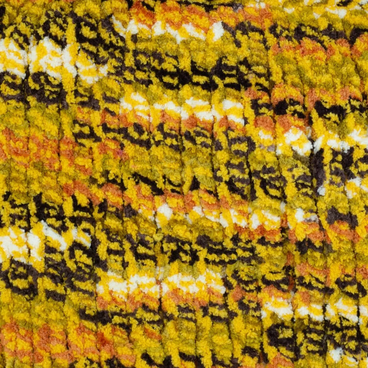 Cover Story™ Dreamland™ Yarn