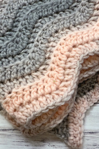 Ridged Chevron Blanket (Crochet)