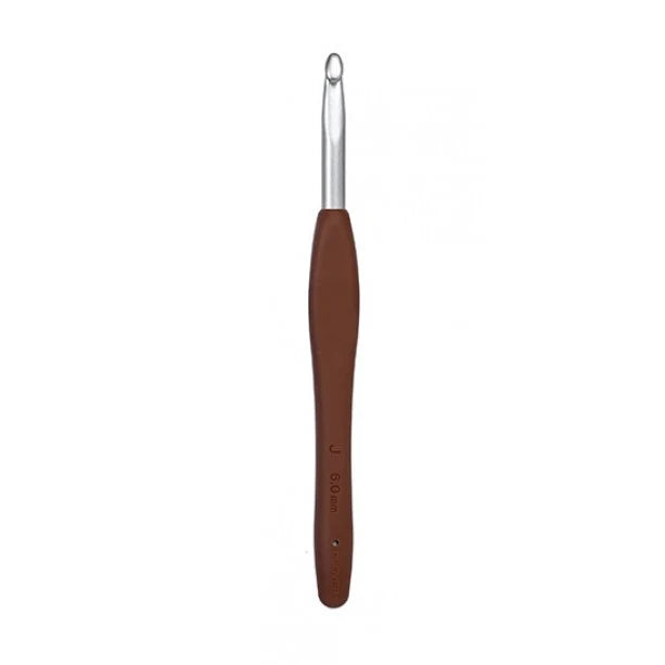 Clover Amour Crochet Hooks (Sizes E to P/Q)