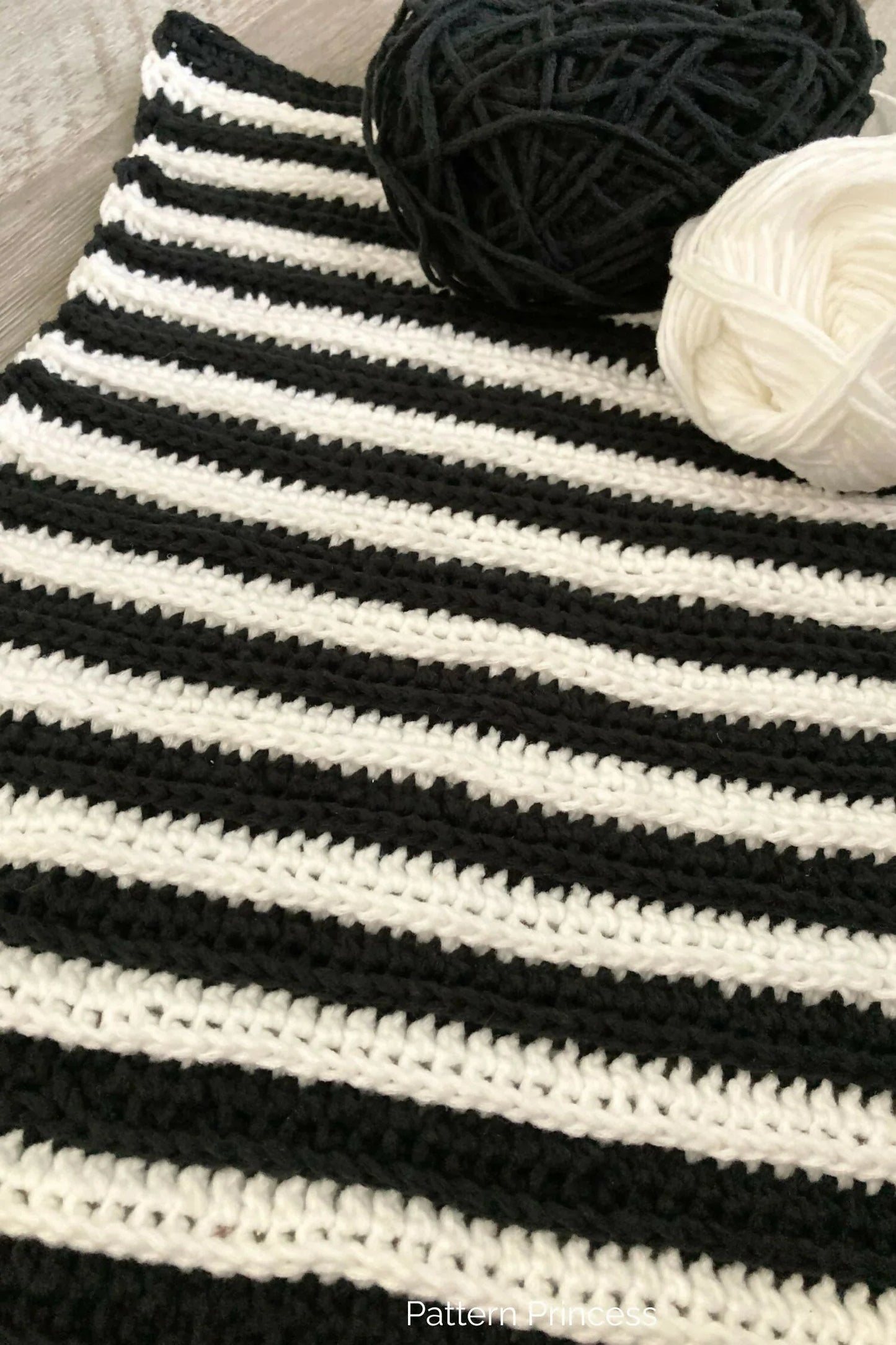 Ribbed Knit Look Cowl (Crochet)