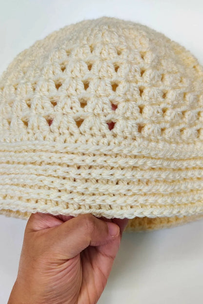 Charming Brim Beanie (Crochet)