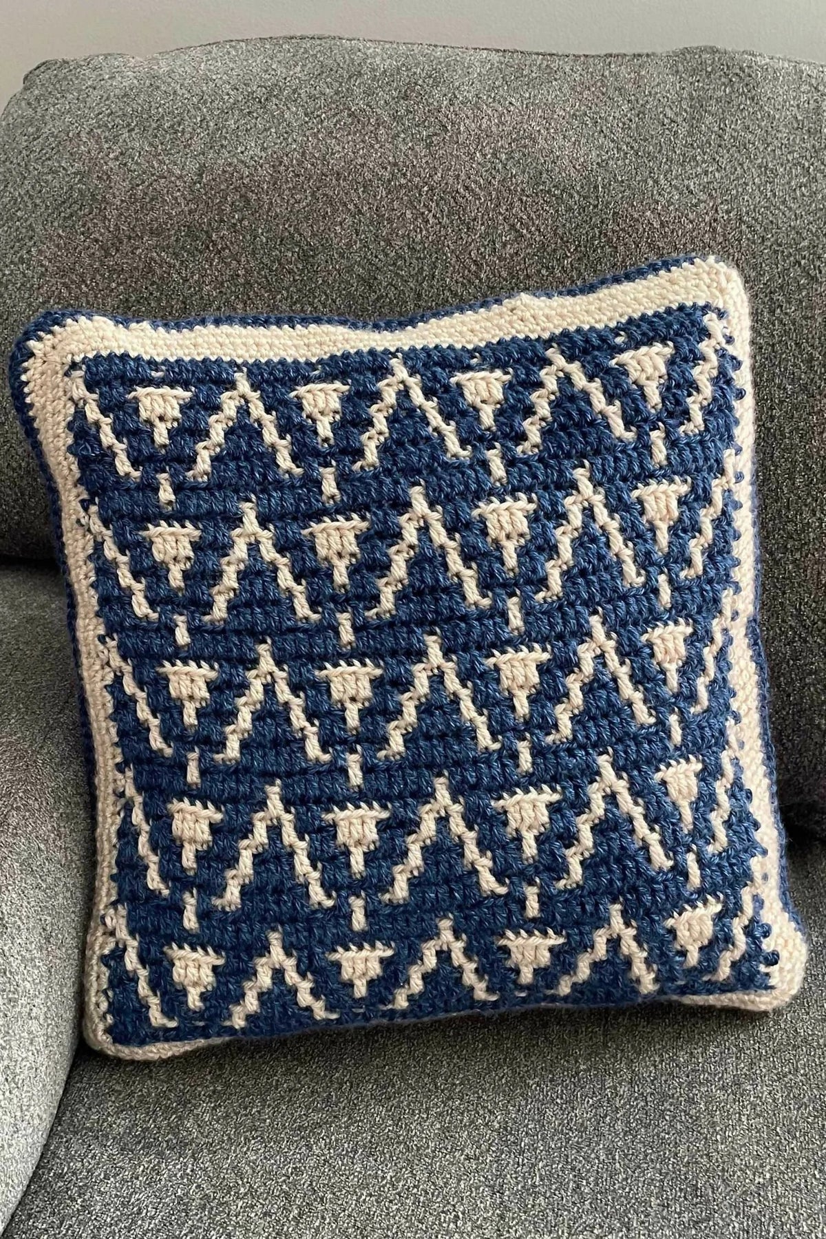 Peaks & Pillars Mosaic Pillow (Crochet)