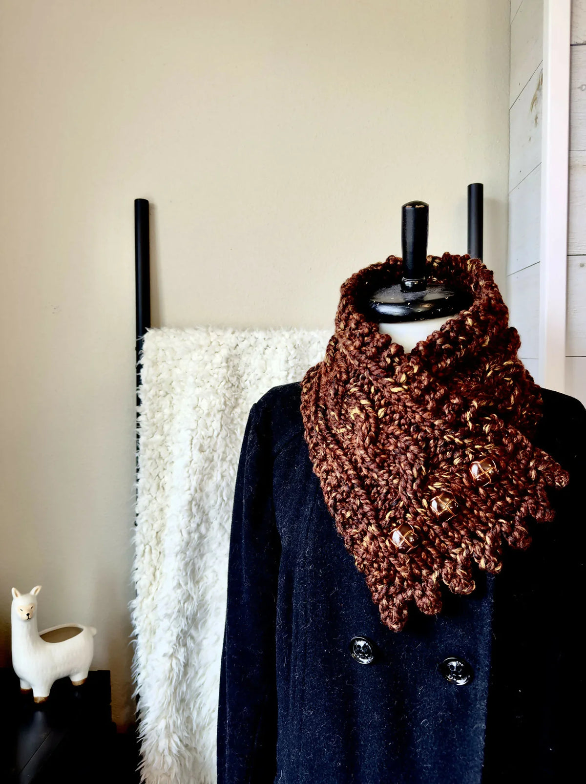 The Fisherman's Wife (Knit)
