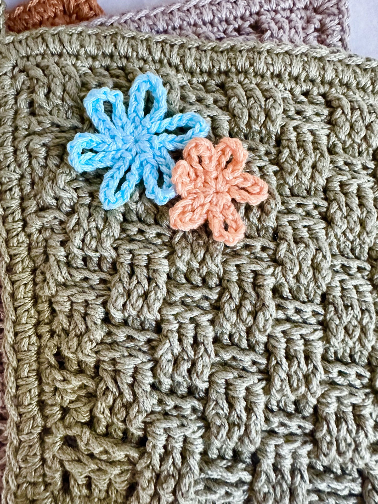 Wicker Basket Trivet or Potholder (Crochet)