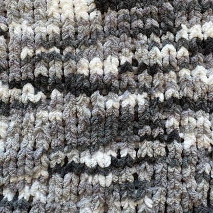 Cover Story™ Favorite Blanket Yarn