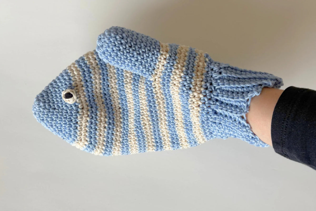 Fish Oven Mitt & Ship's Wheel Potholder/Trivet (Crochet)