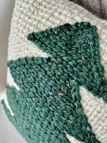 Juniper Pillow (Crochet)