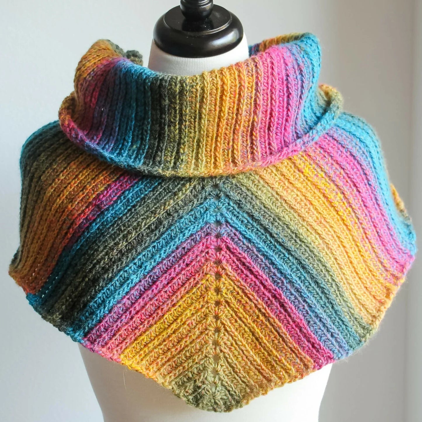 Uptown Brioche Infinity Scarf (Crochet)