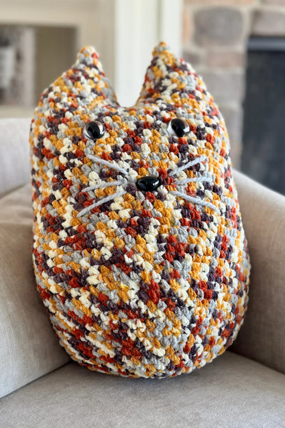 My Favorite Cat Pillow Pal (Crochet)